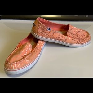 Sperry Slip On Tennis Shoes
